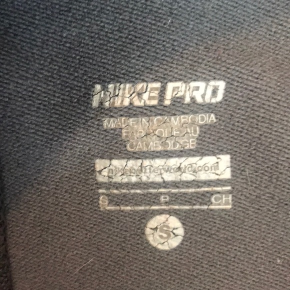 NIKE PRO SIZE SMALL LEGGINGS! - Picture 2 of 4